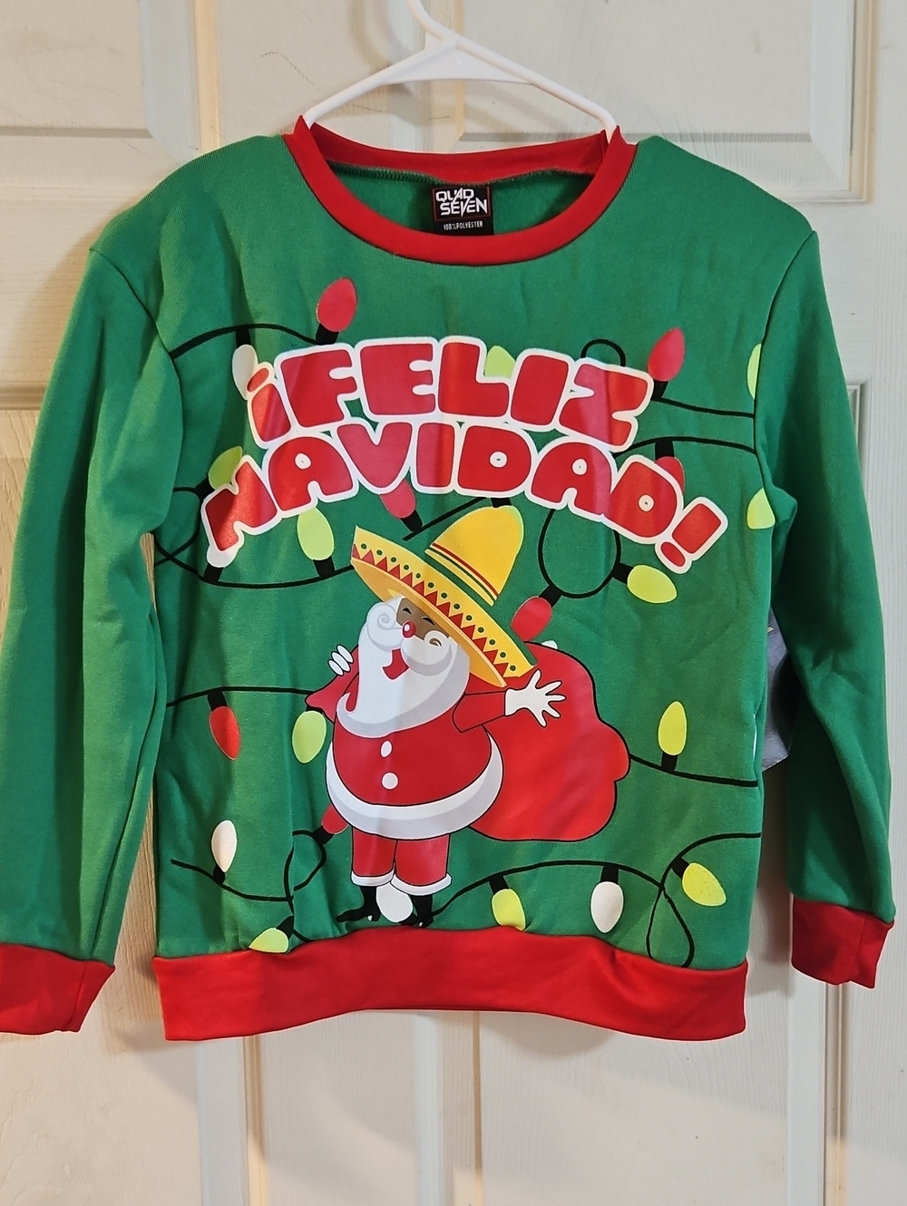QUAD SEVEN YOUTH FELIZ NAVIDAD SWEATSHIRT: GREEN/RED: NEW WITH TAGS: SIZE 8/10